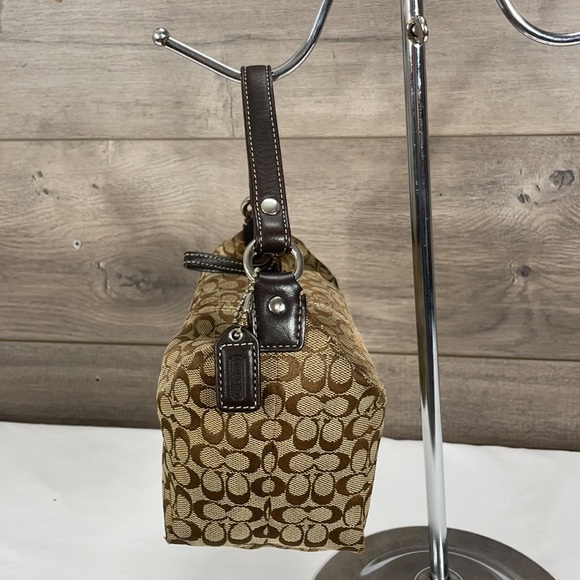 Coach Brown mini shoulder bag - Picture 6 of 10